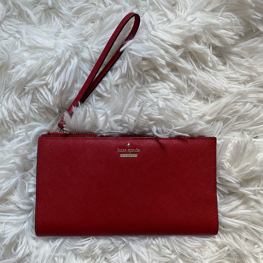 Red Kate Spade wristlet